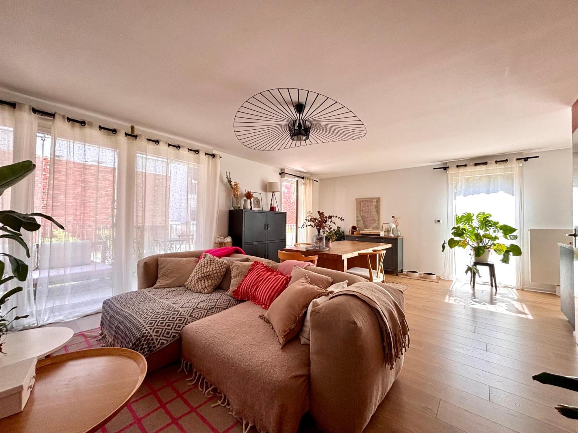 Chambre Chaleureuse Et Cosy Lille Exterior photo